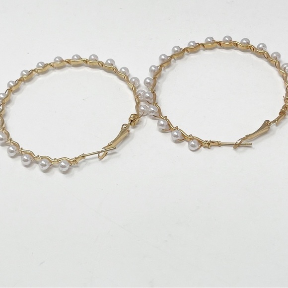 Hoop Pearl Earrings Freshwater Baroque Pearl Vintage Style - Picture 3 of 10